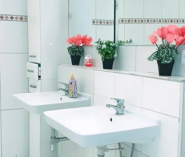 Deluxe In Keplerplatz Homestay szállás